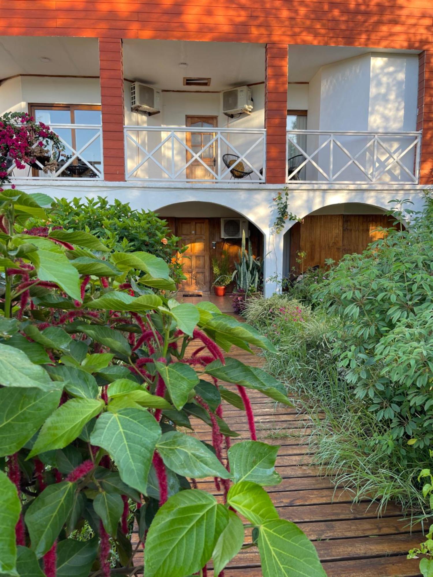 Teanehi Bed & Breakfast 汉格罗阿 外观 照片