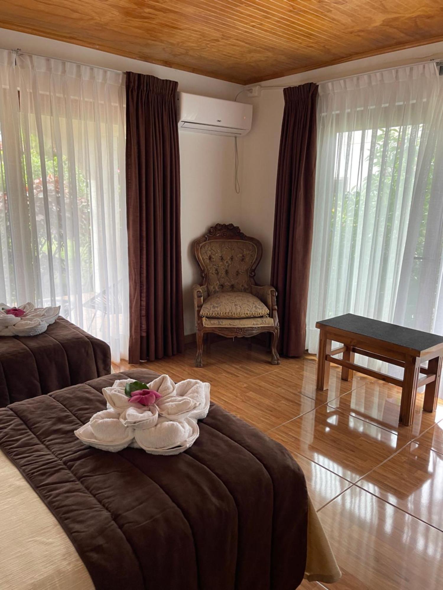 Teanehi Bed & Breakfast 汉格罗阿 外观 照片